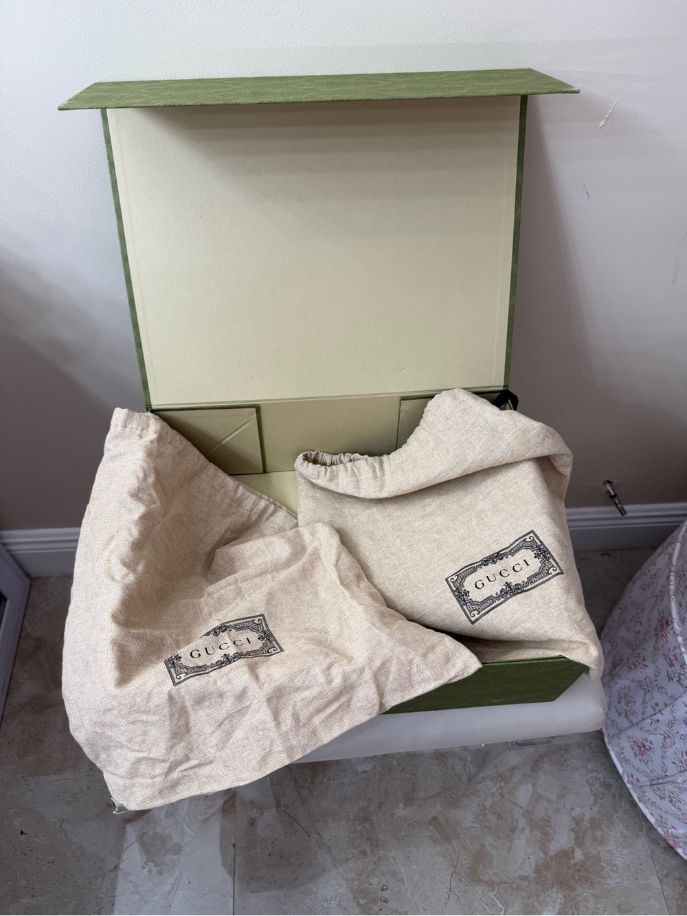 Gucci White High-Top Sneakers with Red Soles and Green Accents - Picture 15 of 17